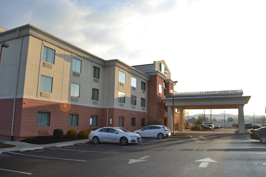 Holiday Inn Express Selinsgrove By Ihg 샤모킨댐 외부 사진